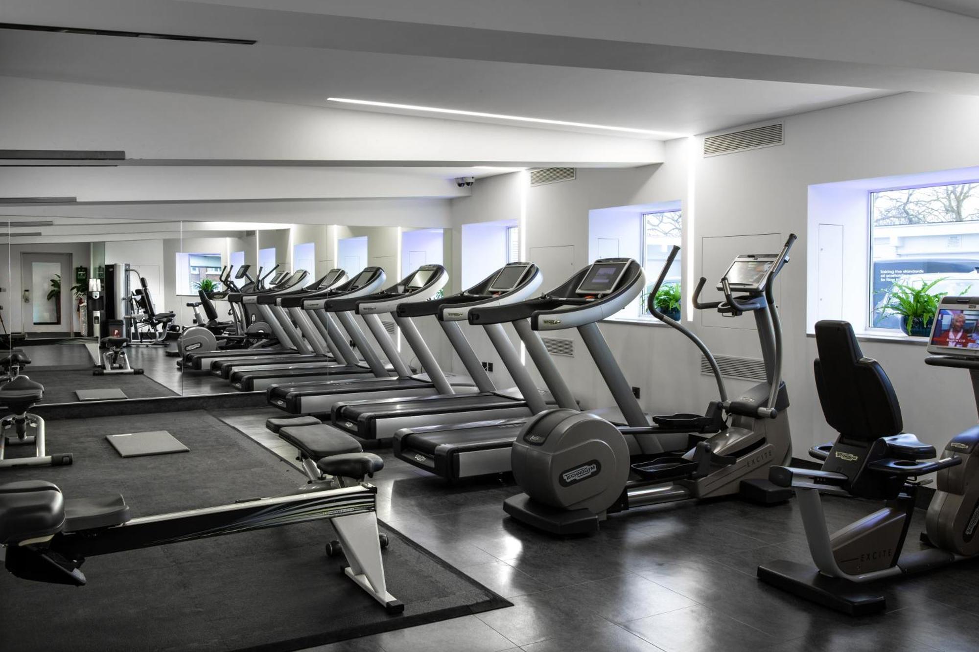 Hotel Royal Lancaster Londra Esterno foto The gym at the 2012 Olympic Village